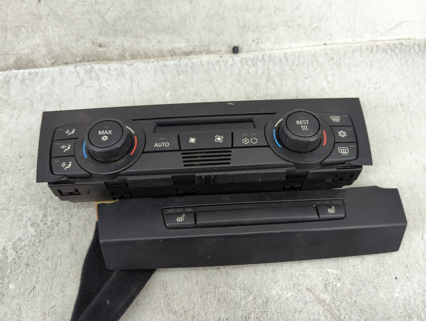 2006 Bmw 325i Climate Control Module Temperature AC/Heater Replacement P/N:9110610-01 Fits OEM Used Auto Parts - Oemusedauto