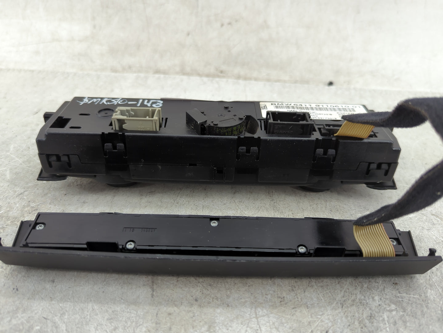 2006 Bmw 325i Climate Control Module Temperature AC/Heater Replacement P/N:9110610-01 Fits OEM Used Auto Parts - Oemusedauto