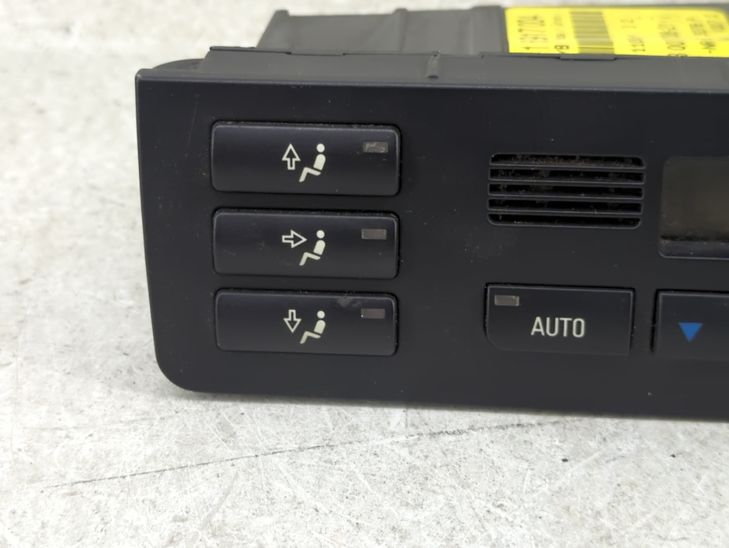 2006 Bmw 325i Climate Control Module Temperature AC/Heater Replacement P/N:64116956319 5HB00887819, EE669T Fits OEM Used Aut
