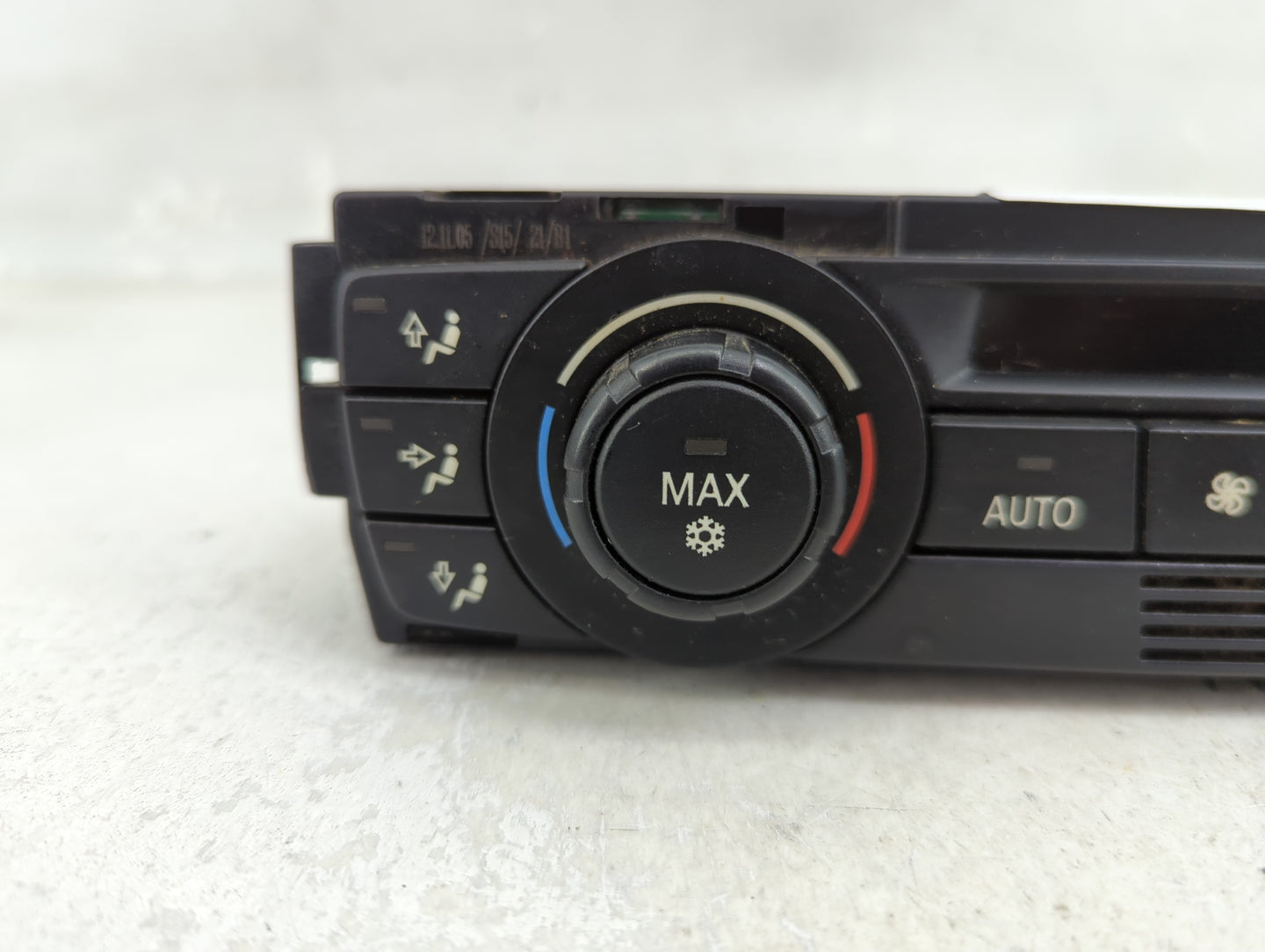 2006 Bmw 325i Climate Control Module Temperature AC/Heater Replacement P/N:6983944-01 A2C53143035 Fits OEM Used Auto Parts -