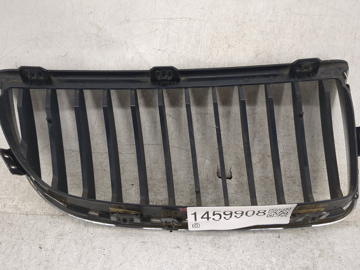 2006-2006 Bmw 325i Front Grille Bumper Not Included 1459908 - Oemusedautoparts1.com