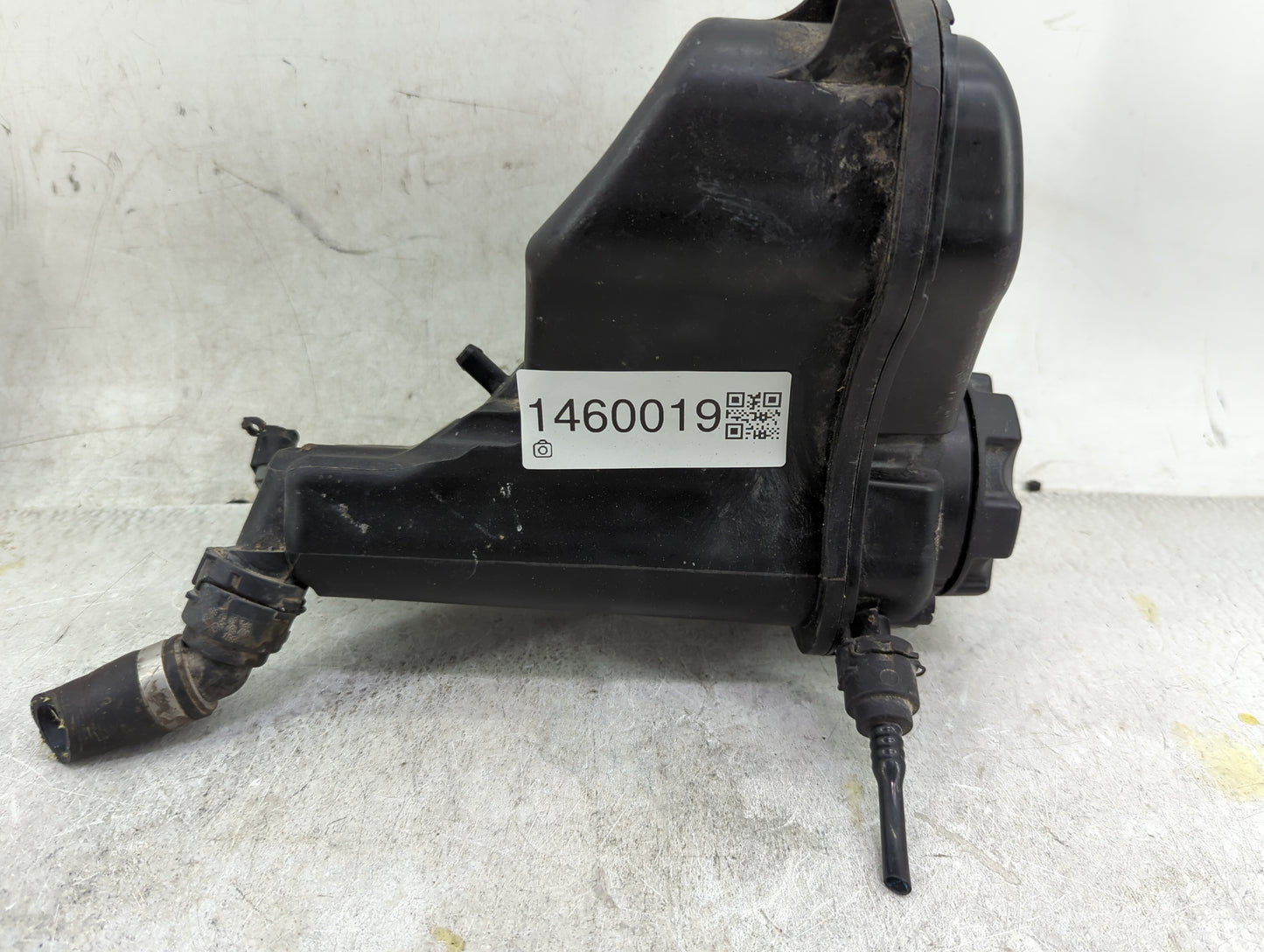 2006-2006 Bmw 325i Radiator Coolant Overflow Expansion Tank Bottle - Oemusedautoparts1.com