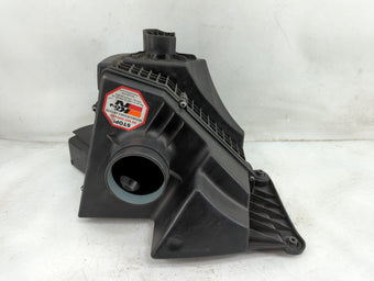 compare product 2006-2006 Bmw 325i Air Cleaner Intake-duct Hose Tube