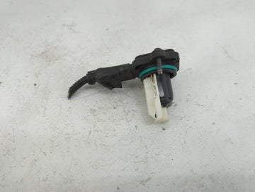 2006-2006 Bmw 325i Mass Air Flow Meter Maf 1463618 - Oemusedautoparts1.com