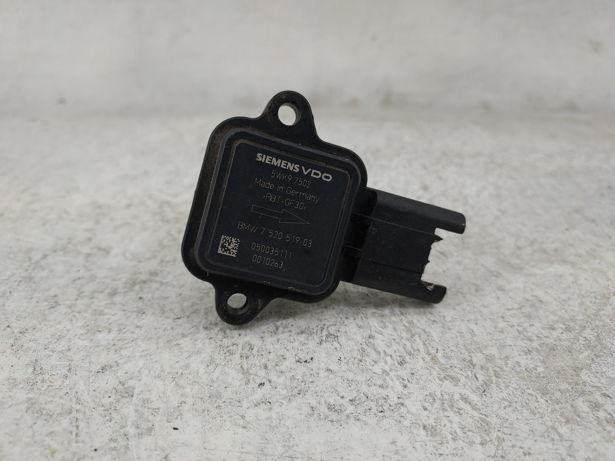 2006-2006 Bmw 325i Mass Air Flow Meter Maf Sensor 1488044 - Oemusedautoparts1.com