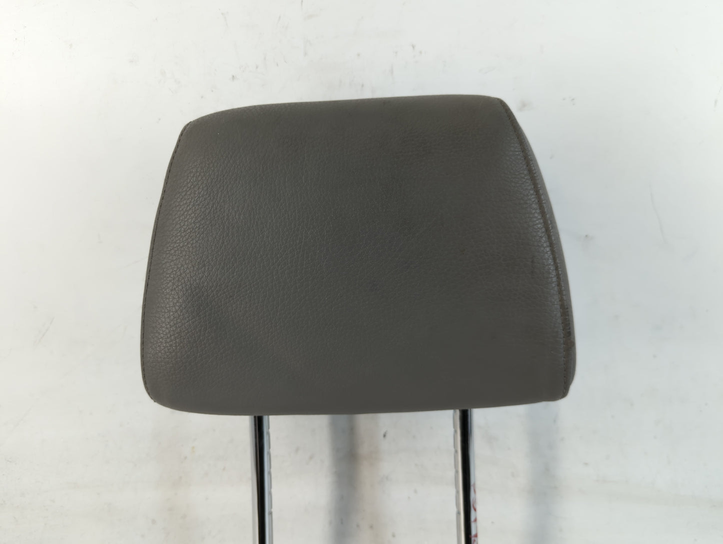 2006-2006 Bmw 325i Headrest Head Rest Front Driver Passenger Seat Black - Oemusedautoparts1.com