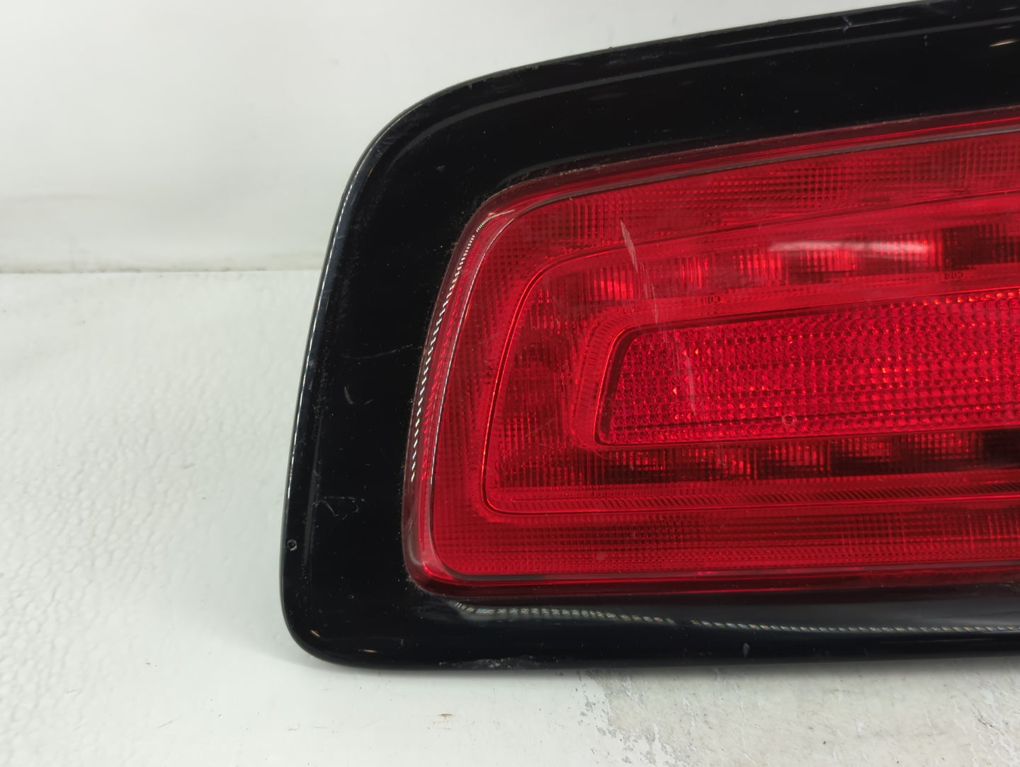 2006 Bmw 325i Tail Light Assembly Driver Left OEM P/N:70151 57010415AF Fits Fits 2004 2005 OEM Used Auto Parts - Oemusedauto