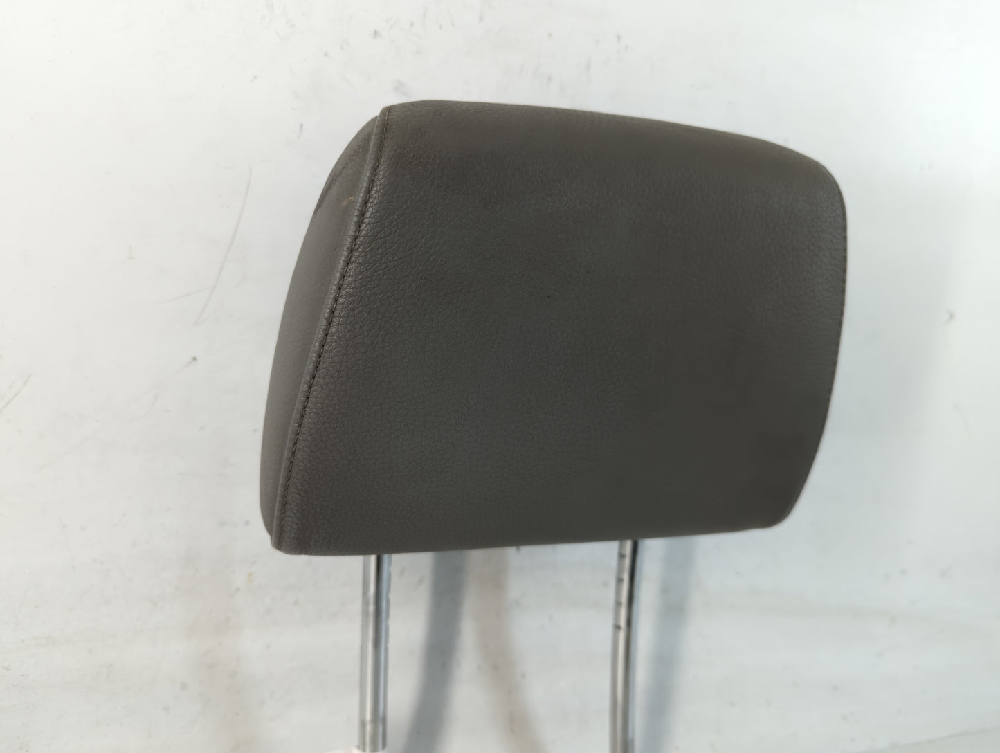 2006 Bmw 325i Headrest Head Rest Front Driver Passenger Seat Fits Fits 2007 2008 2009 2010 2011 2012 OEM Used Auto Parts - O