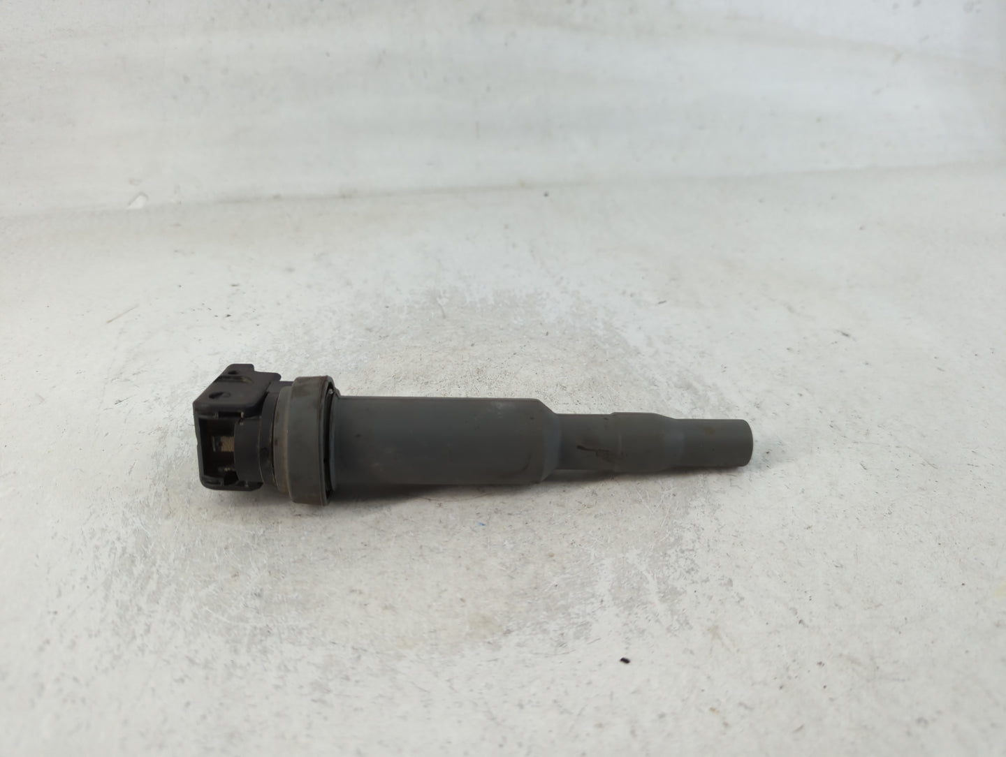 2006-2006 Bmw 325i Ignition Coil Igniter Pack - Oemusedautoparts1.com