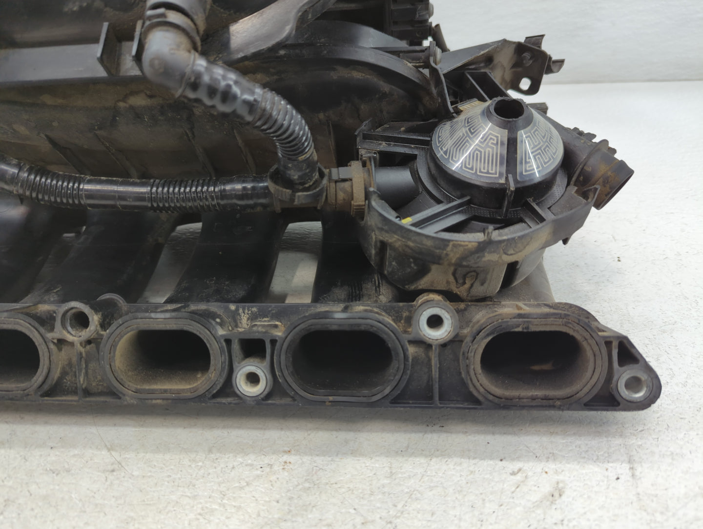 2006 Bmw 325i Air Intake Manifold Fits OEM Used Auto Parts - Oemusedautoparts1.com
