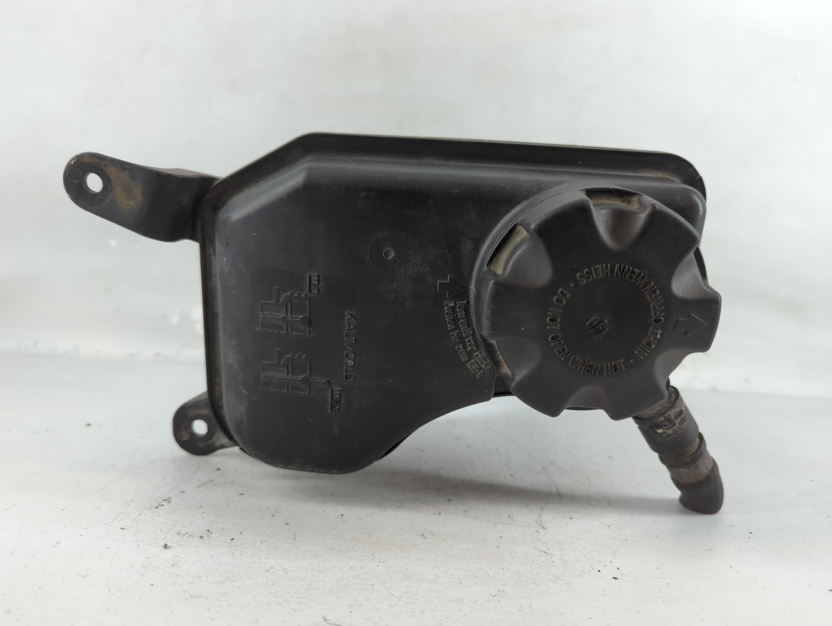 2006 Bmw 325i Fuel Vapor Charcoal Canister - Oemusedautoparts1.com