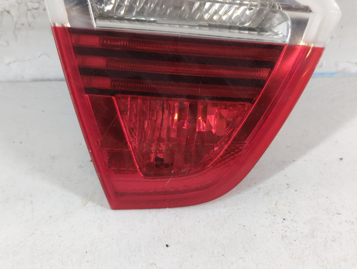 2006 Bmw 325i Tail Light Assembly Passenger Right OEM P/N:6 937 459 Fits Fits 2004 2005 OEM Used Auto Parts - Oemusedautopar