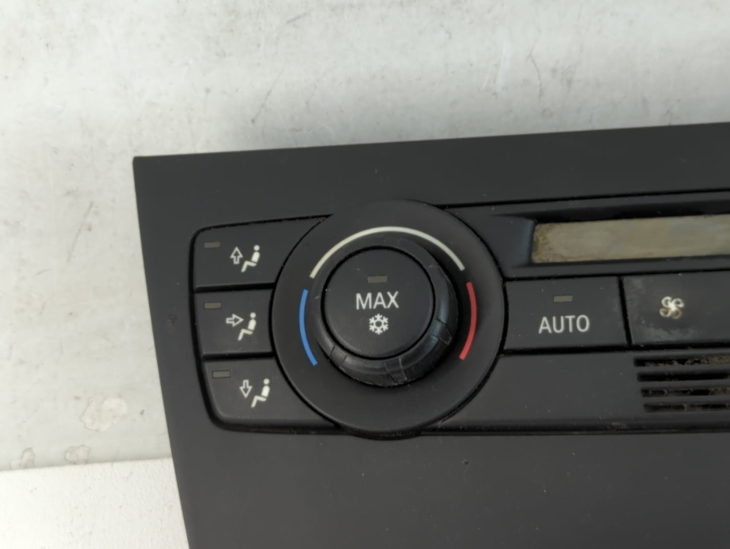 2006 Bmw 325i Climate Control Module Temperature AC/Heater Replacement P/N:6411 6983944 01 Fits OEM Used Auto Parts - Oemuse