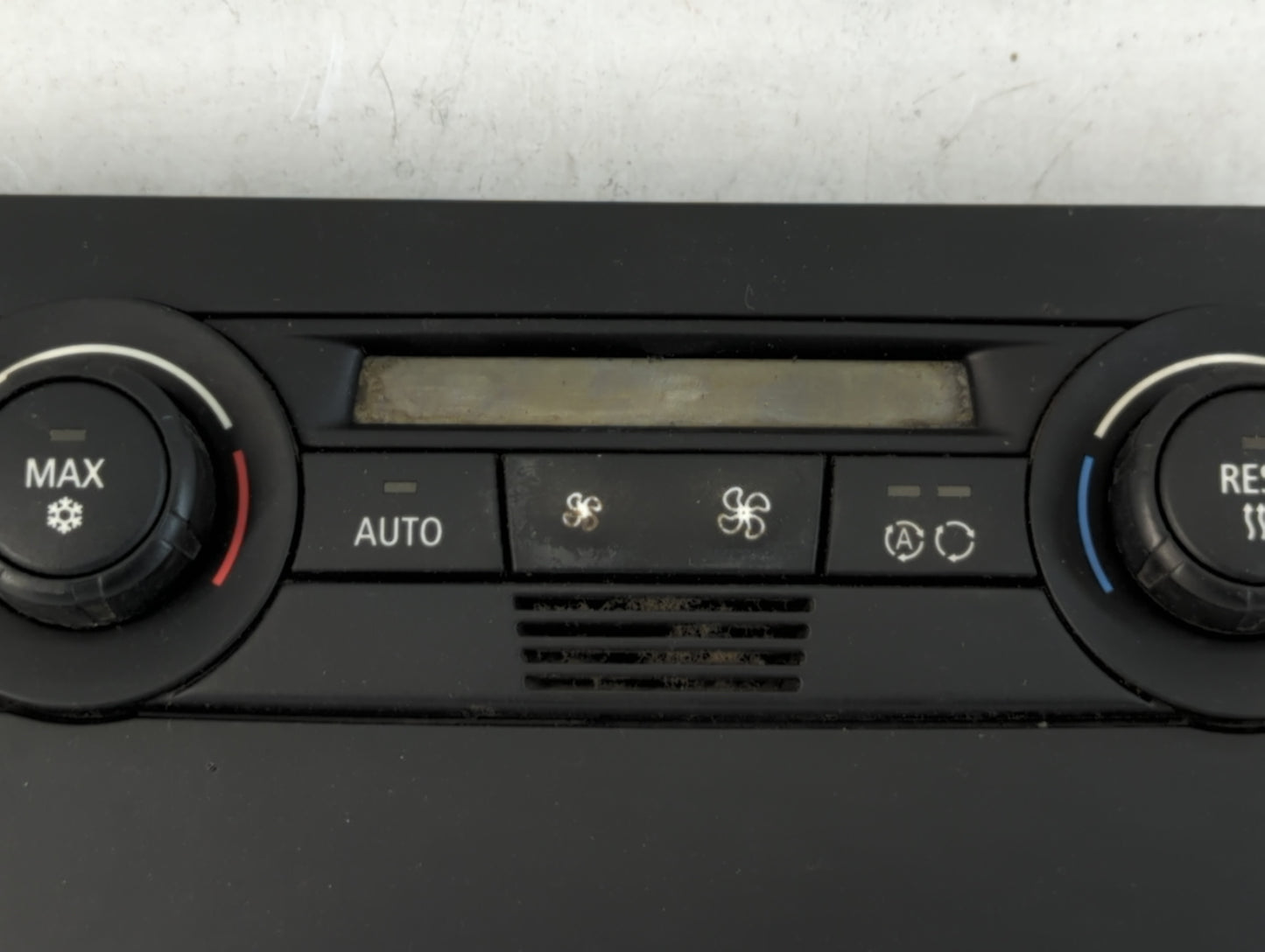 2006 Bmw 325i Climate Control Module Temperature AC/Heater Replacement P/N:6411 6983944 01 Fits OEM Used Auto Parts - Oemuse