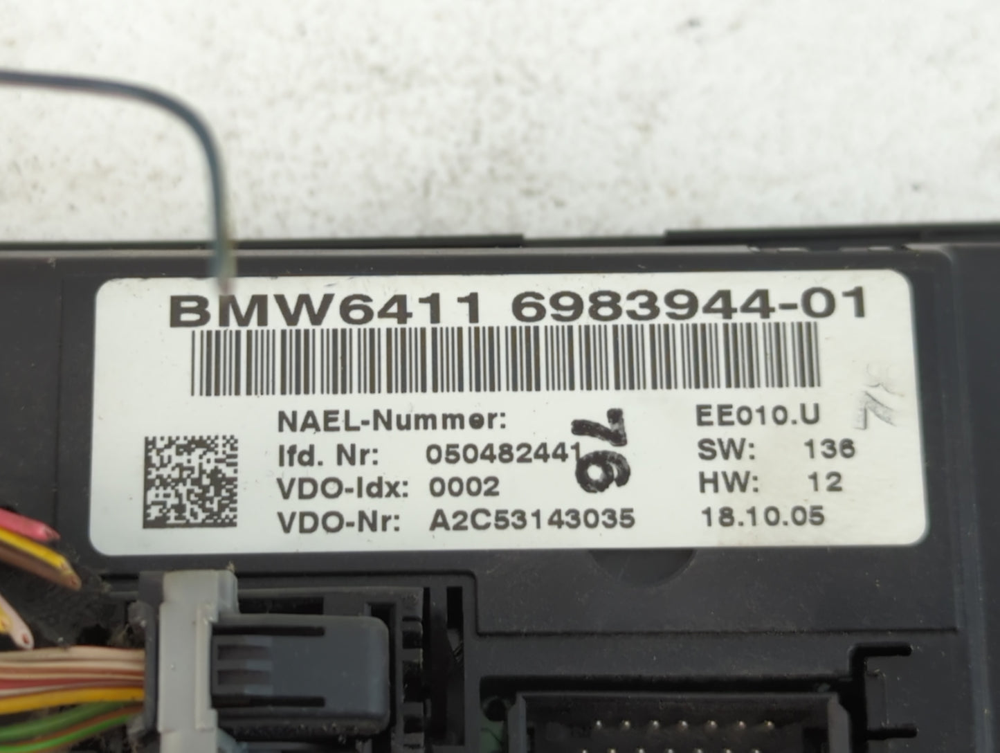 2006 Bmw 325i Climate Control Module Temperature AC/Heater Replacement P/N:6411 6983944 01 Fits OEM Used Auto Parts - Oemuse