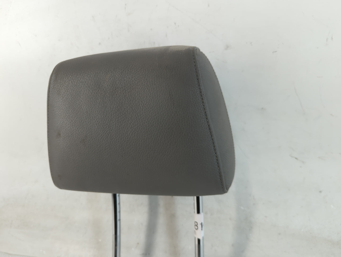 2006 Bmw 325i Headrest Head Rest Front Driver Passenger Seat Fits Fits 2007 2008 2009 2010 2011 2012 OEM Used Auto Parts - O