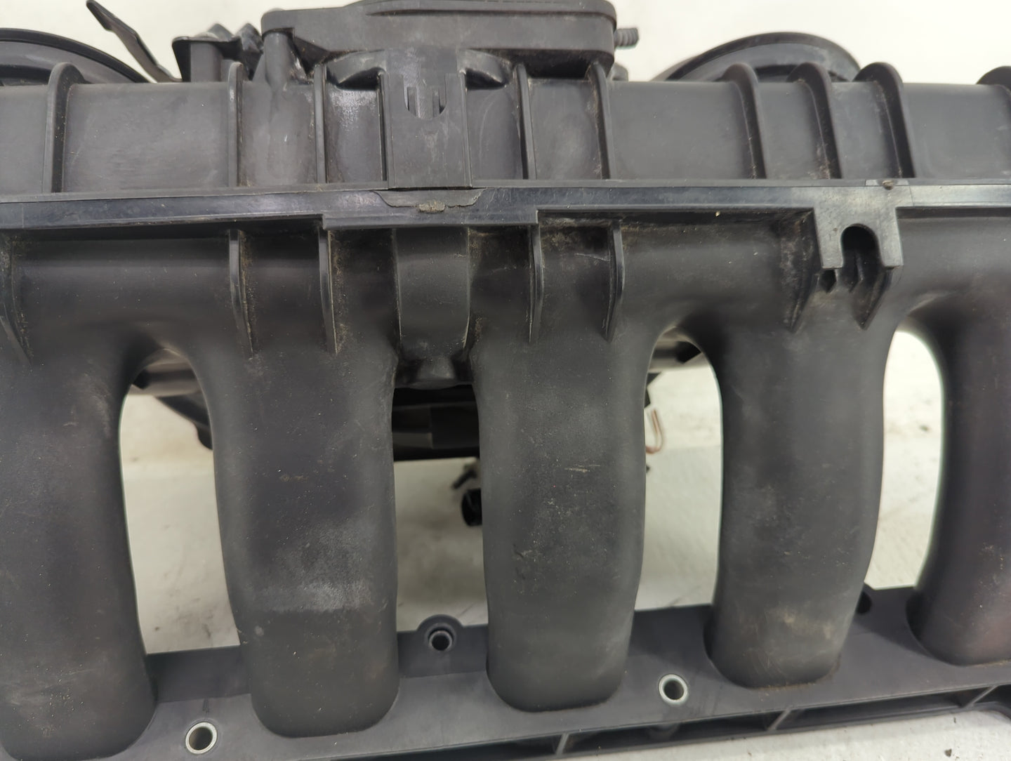 2006 Bmw 330i Air Intake Manifold P/N:752036712 Fits Fits 2007 2008 2009 2010 2011 2012 2013 OEM Used Auto Parts - Oemusedau