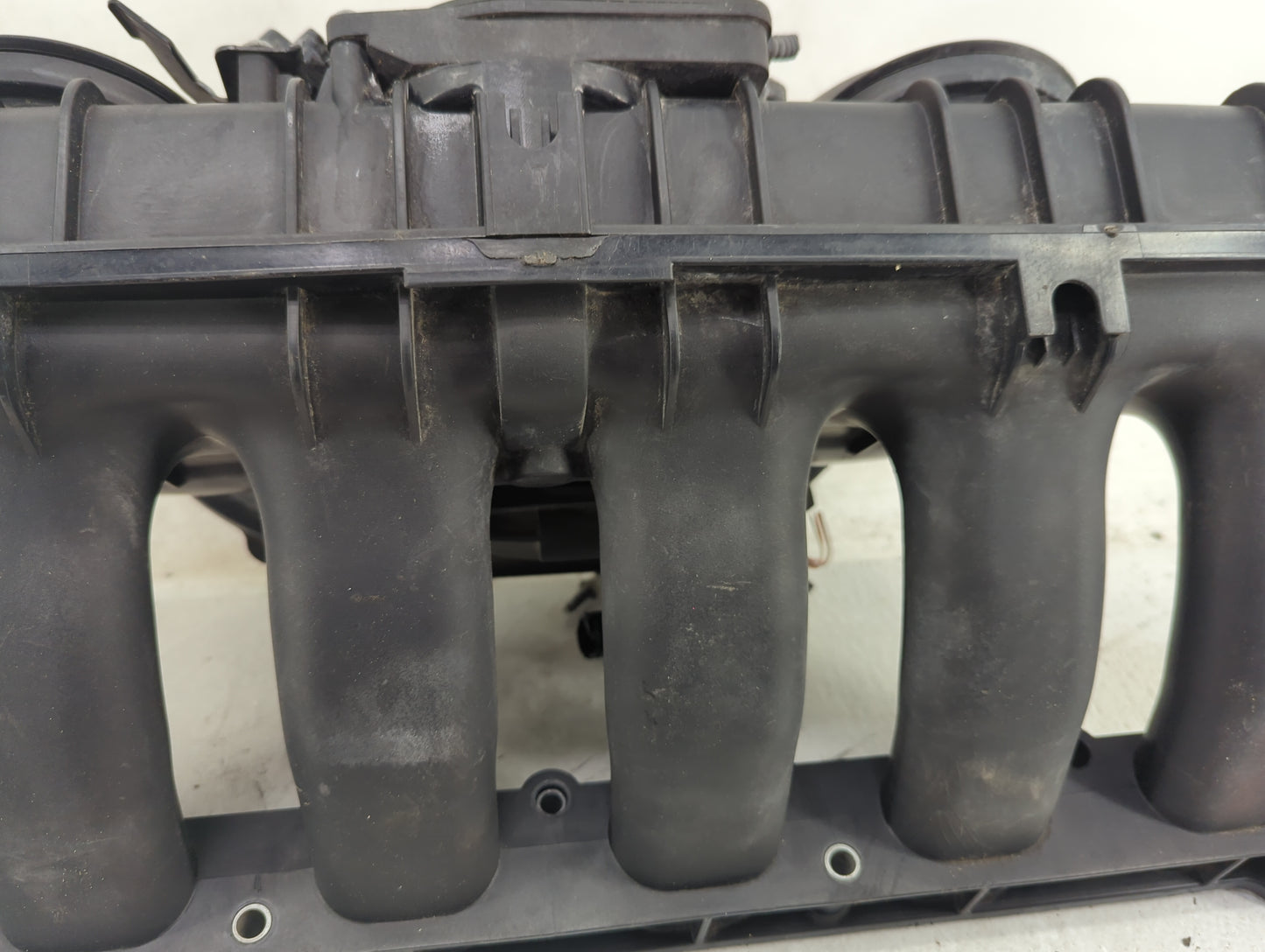 2006 Bmw 330i Air Intake Manifold P/N:752036712 Fits Fits 2007 2008 2009 2010 2011 2012 2013 OEM Used Auto Parts - Oemusedau