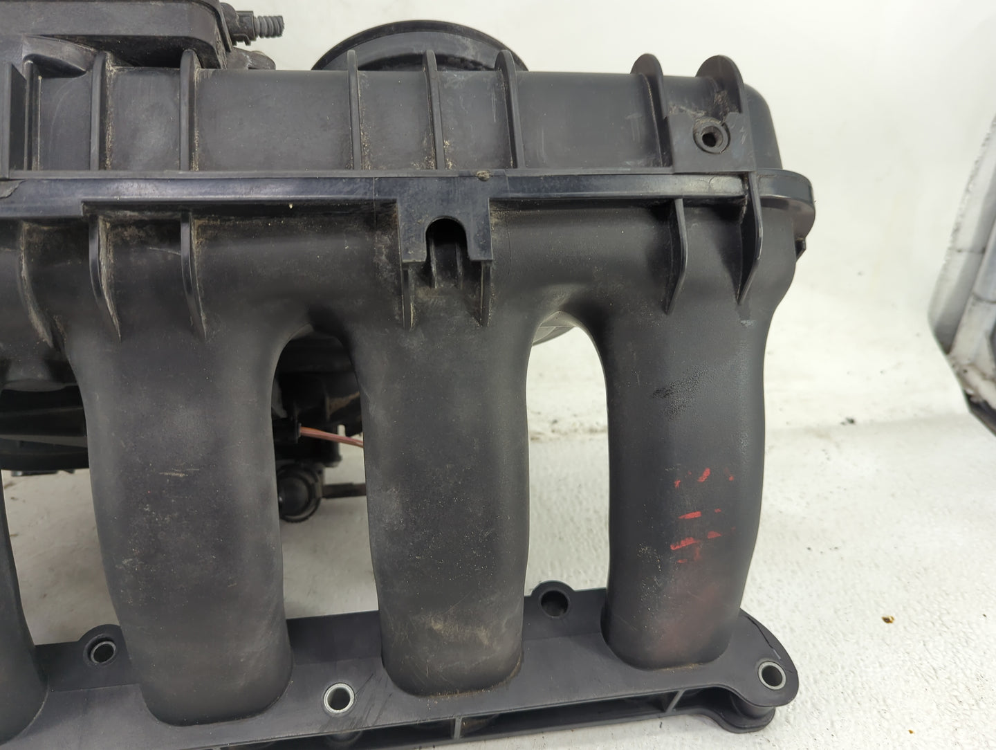 2006 Bmw 330i Air Intake Manifold P/N:752036712 Fits Fits 2007 2008 2009 2010 2011 2012 2013 OEM Used Auto Parts - Oemusedau