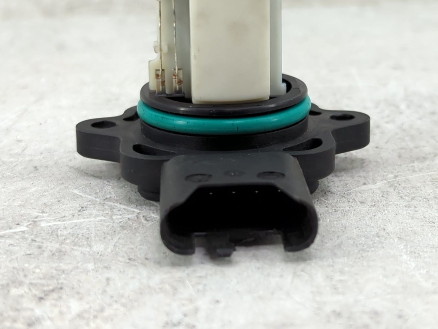 2006-2006 Bmw 330i Mass Air Flow Meter Maf - Oemusedautoparts1.com