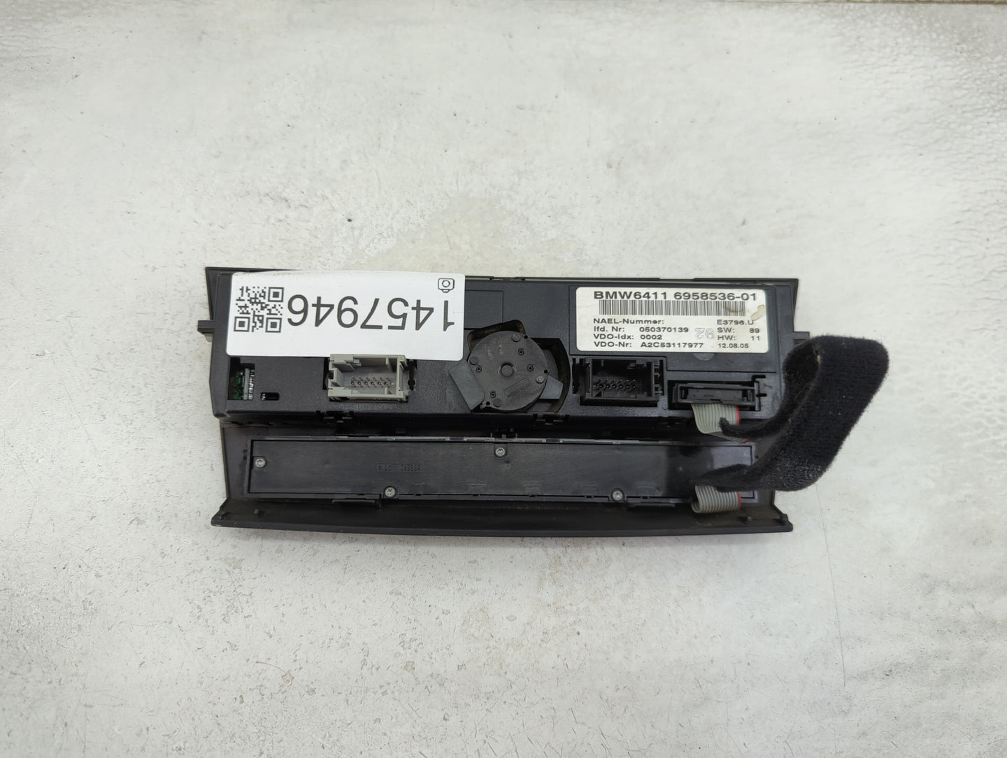 2006 Bmw 330i Climate Control Module Temperature AC/Heater Replacement P/N:6958536-01 Fits OEM Used Auto Parts - Oemusedauto