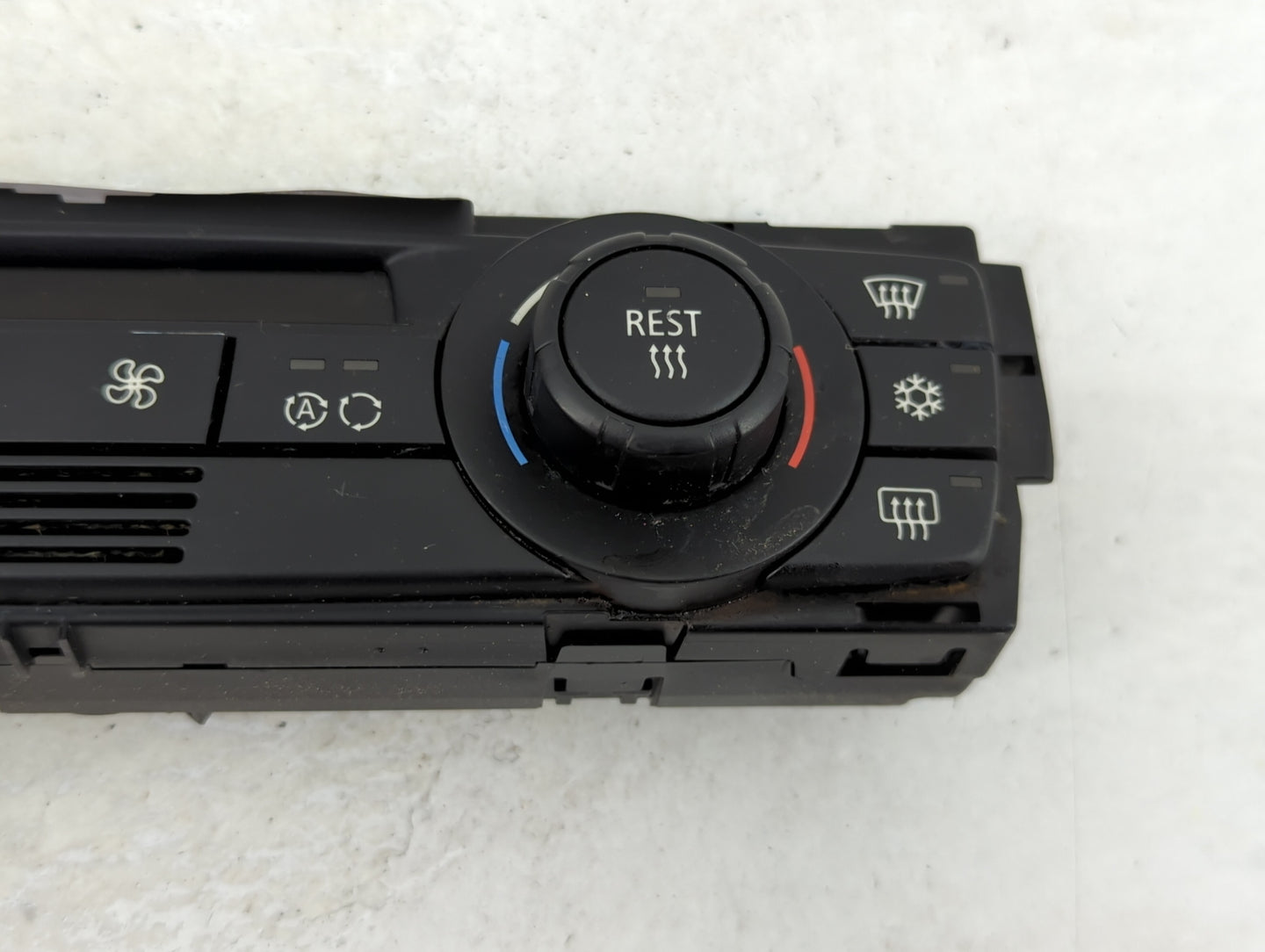 2006 Bmw 330i Climate Control Module Temperature AC/Heater Replacement P/N:6983944-01 Fits OEM Used Auto Parts - Oemusedauto