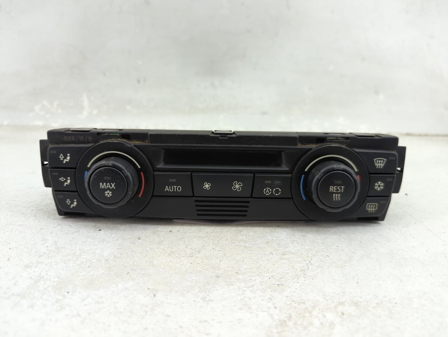 2006 Bmw 330i Climate Control Module Temperature AC/Heater Replacement P/N:6972031-01 Fits OEM Used Auto Parts - Oemusedauto