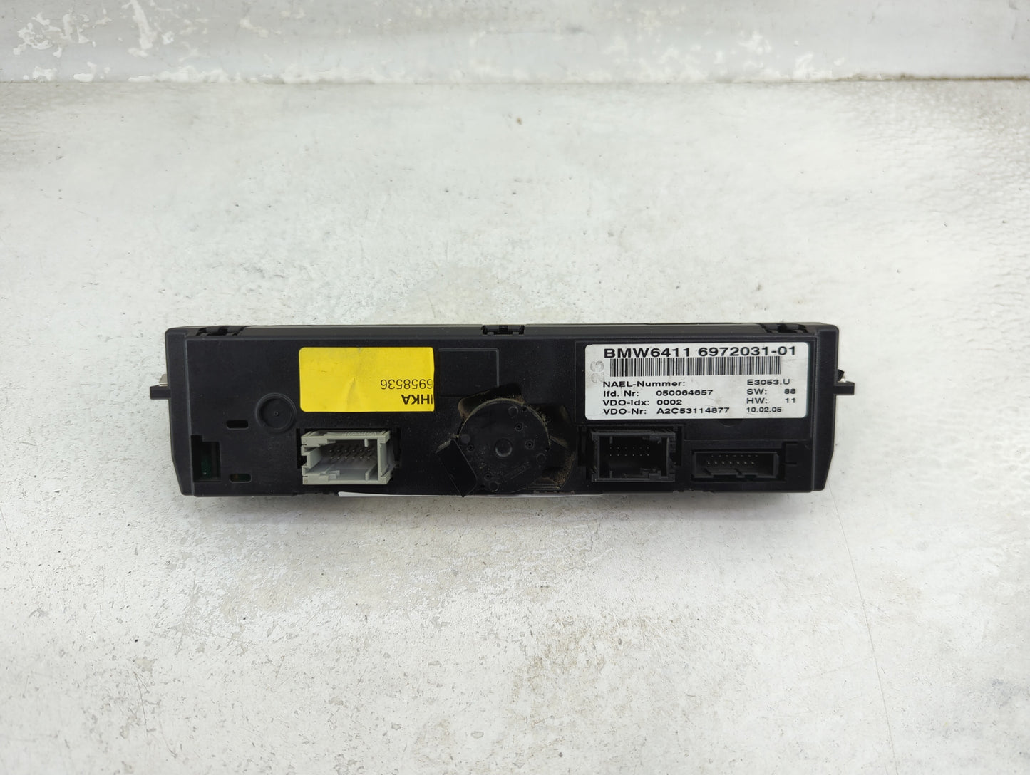 2006 Bmw 330i Climate Control Module Temperature AC/Heater Replacement P/N:6972031-01 Fits OEM Used Auto Parts - Oemusedauto