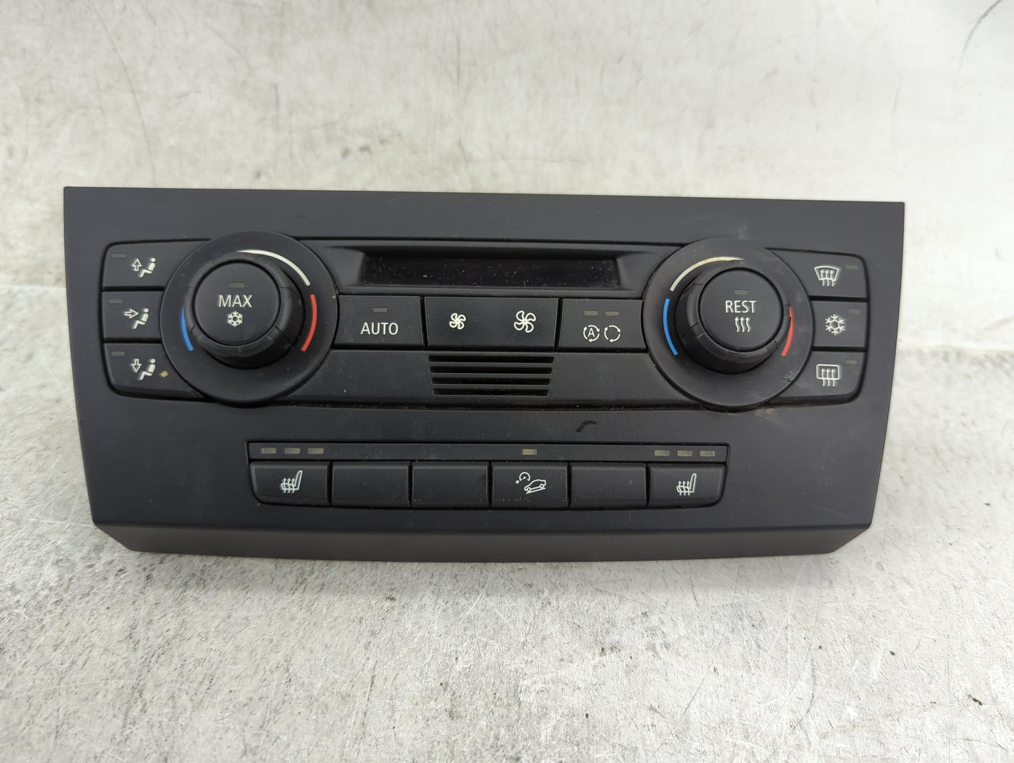 2006 Bmw 330i Climate Control Module Temperature AC/Heater Replacement P/N:9110610-01 Fits OEM Used Auto Parts - Oemusedauto
