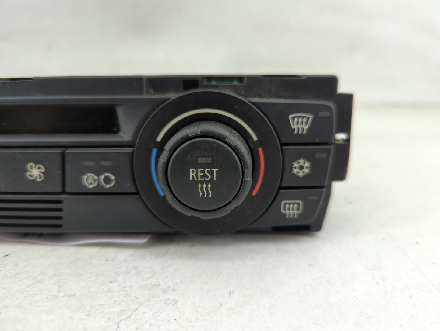 2006 Bmw 330i Climate Control Module Temperature AC/Heater Replacement P/N:6958536-01 A2C53117977 Fits OEM Used Auto Parts -
