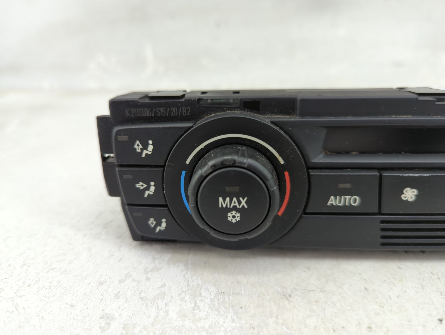 2006 Bmw 330i Climate Control Module Temperature AC/Heater Replacement P/N:9117136-01 BNG50.U, A2C53181399 Fits OEM Used Aut