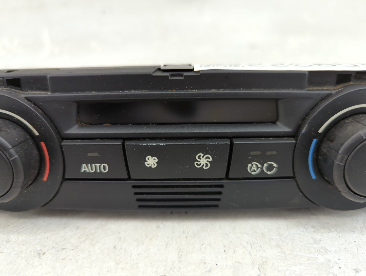 2006 Bmw 330i Climate Control Module Temperature AC/Heater Replacement P/N:9117136-01 BNG50.U, A2C53181399 Fits OEM Used Aut