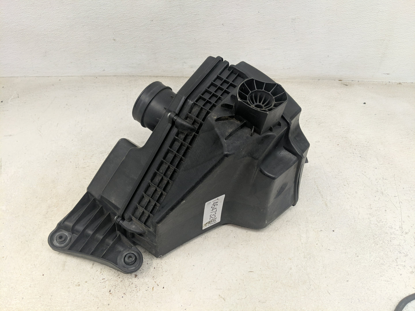 2006-2006 Bmw 330i Air Cleaner Intake-duct Hose Tube - Oemusedautoparts1.com
