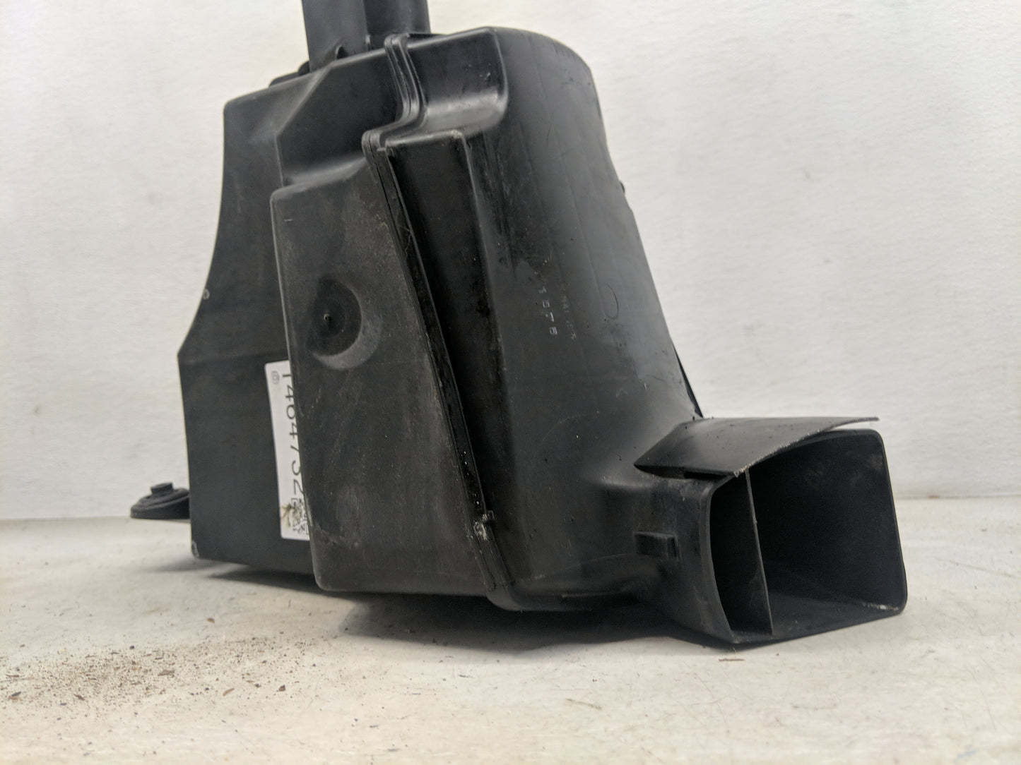 2006-2006 Bmw 330i Air Cleaner Intake-duct Hose Tube - Oemusedautoparts1.com