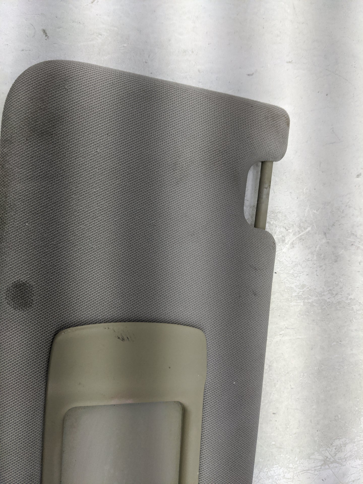 2006 Bmw 330i Sun Visor Shade Replacement Passenger Right Mirror Fits OEM Used Auto Parts - Oemusedautoparts1.com