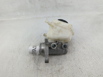 2006-2006 Bmw 330i Brake Master Cylinder Cream - Oemusedautoparts1.com