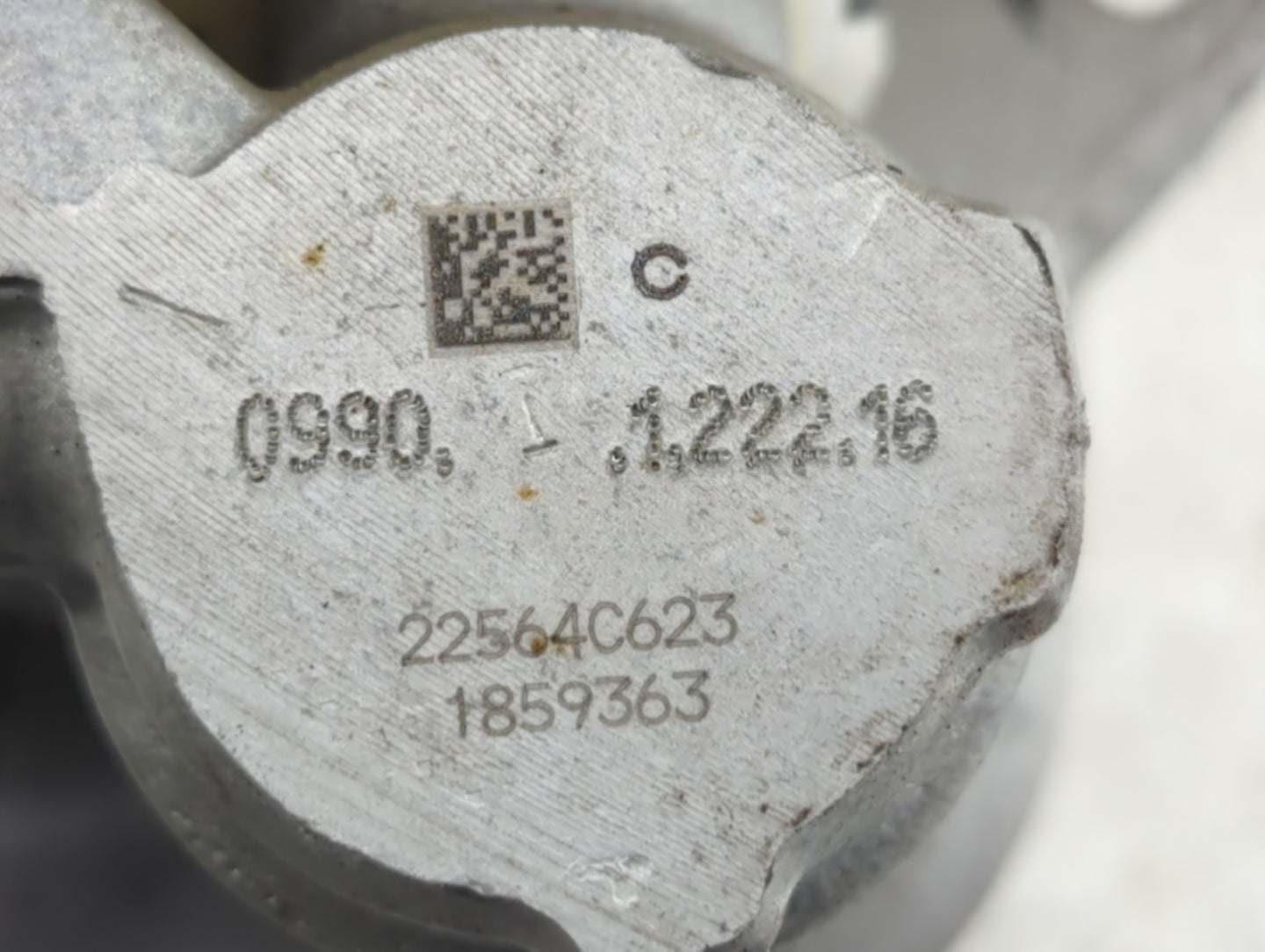 2006-2006 Bmw 330i Brake Master Cylinder Cream - Oemusedautoparts1.com