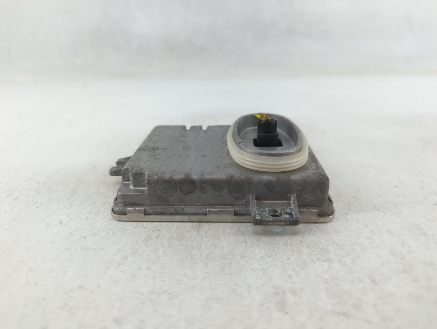 2003-2006 Bmw 330i Headlight Ballast Head Light - Oemusedautoparts1.com