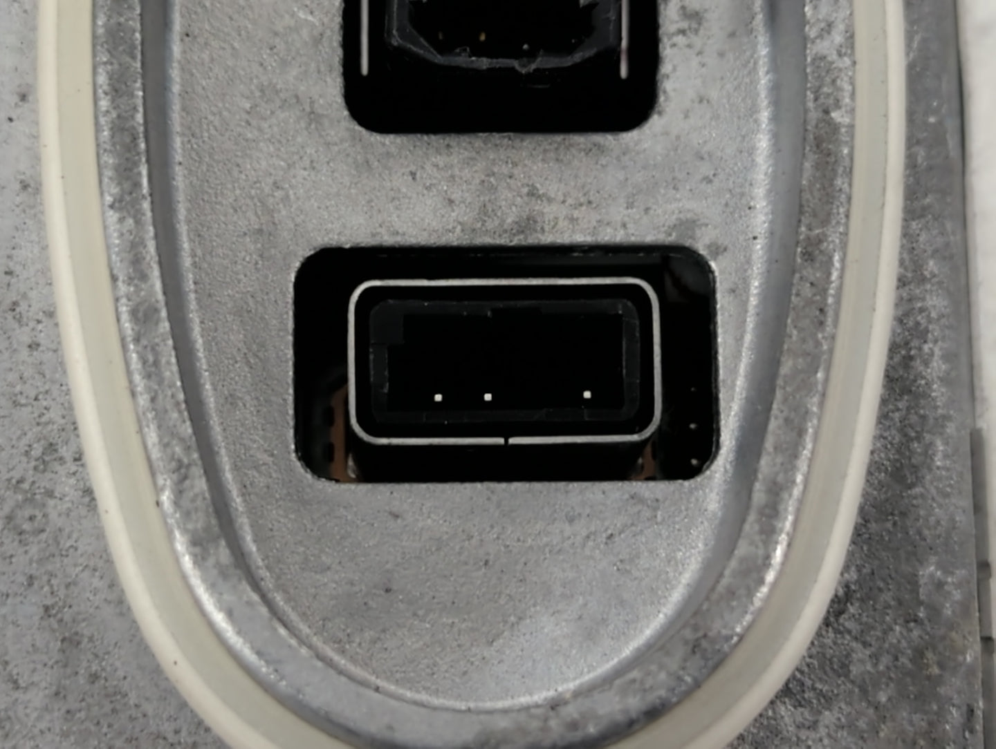 2004-2006 Bmw 330i Headlight Ballast Head Light - Oemusedautoparts1.com