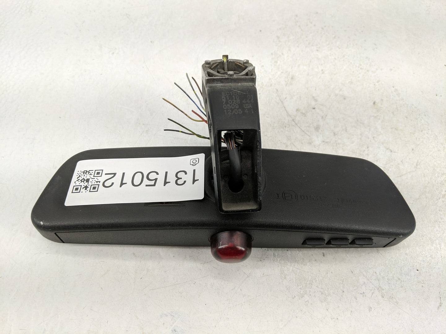2006 Bmw 525i Interior Rear View Mirror Replacement OEM P/N:015313 E11, 7028444 Fits OEM Used Auto Parts - Oemusedautoparts1