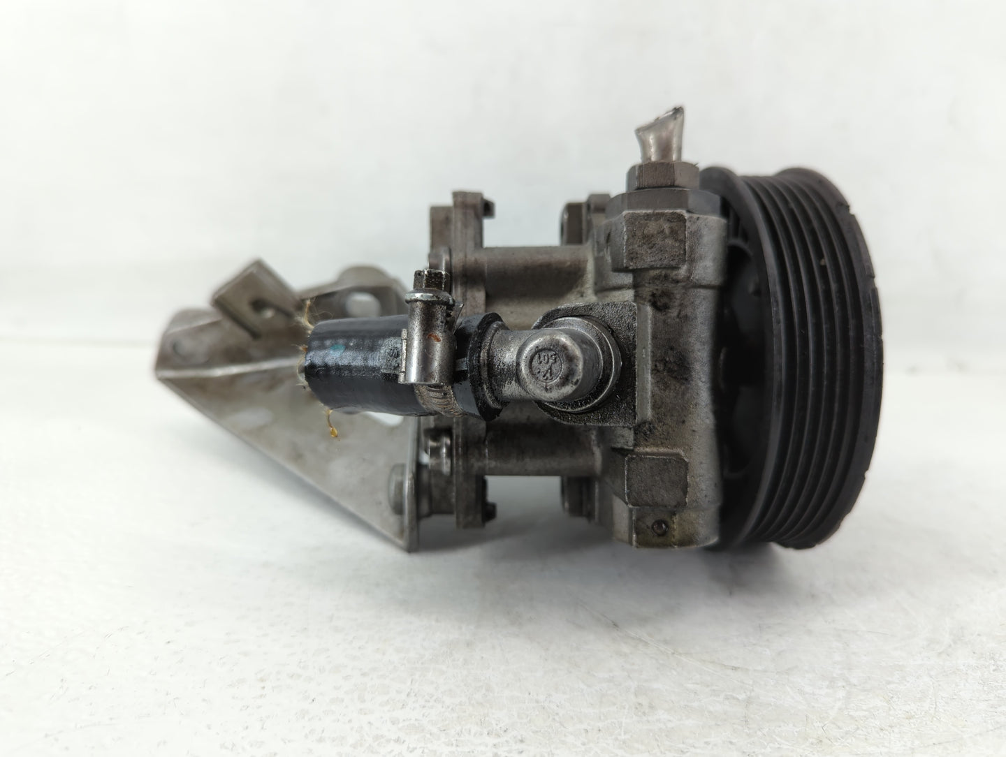2006-2006 Bmw 525i Power Steering Column Pump Oem - Oemusedautoparts1.com