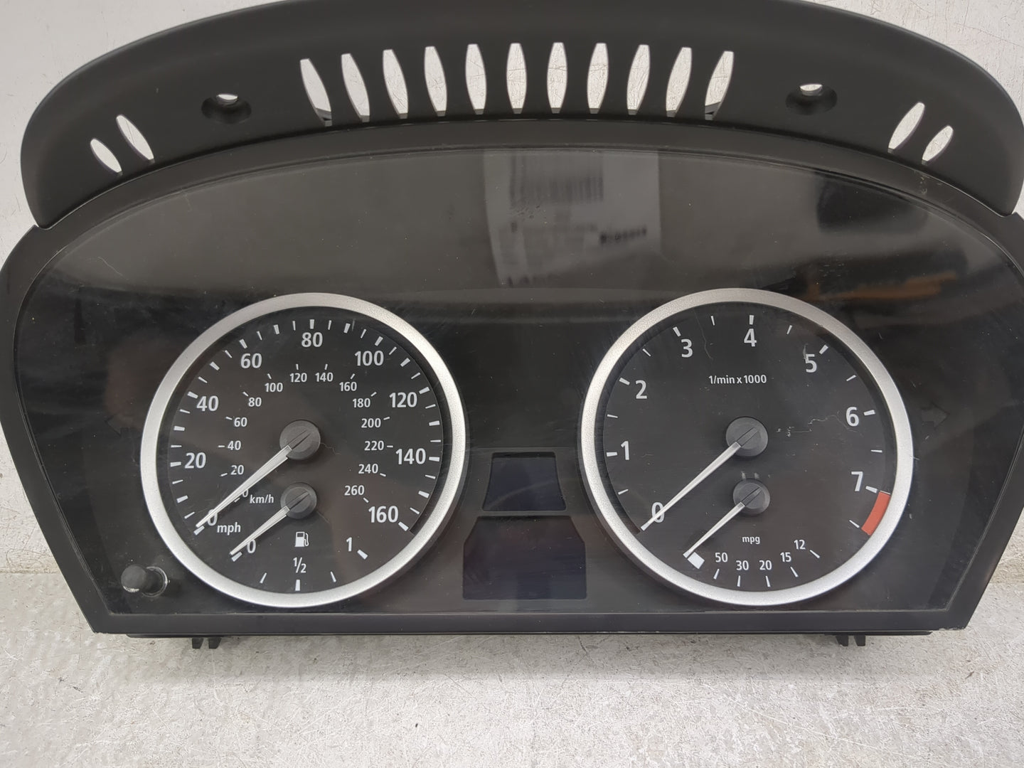 2006-2007 Bmw 530i Instrument Cluster Speedometer Gauges Miles: Fits Fits 2006 2007 OEM Used Auto Parts - Oemusedautoparts1.