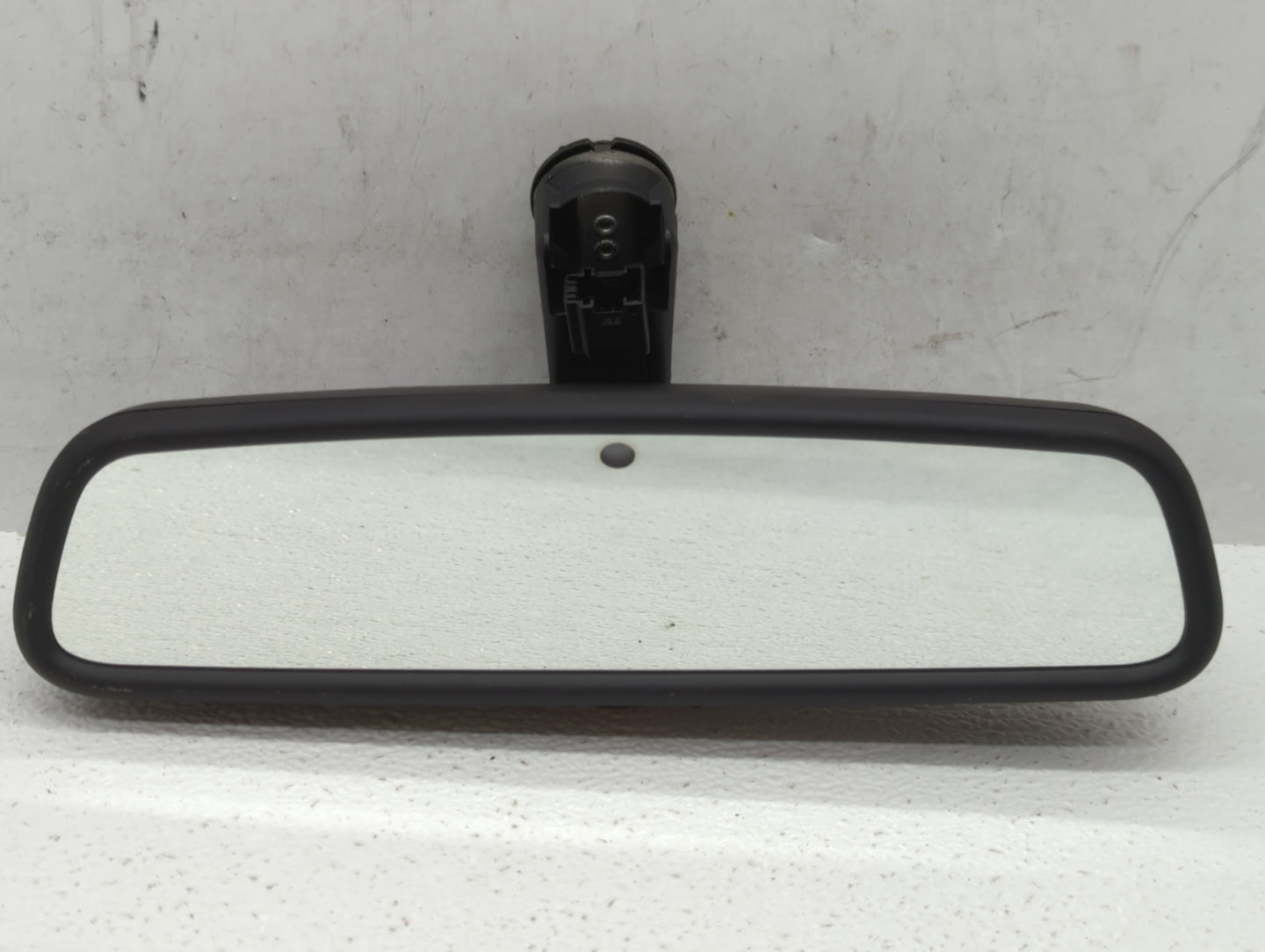 2006 Bmw 530i Interior Rear View Mirror Replacement OEM P/N:E11015313 E11015891, E11025891 Fits OEM Used Auto Parts - Oemuse