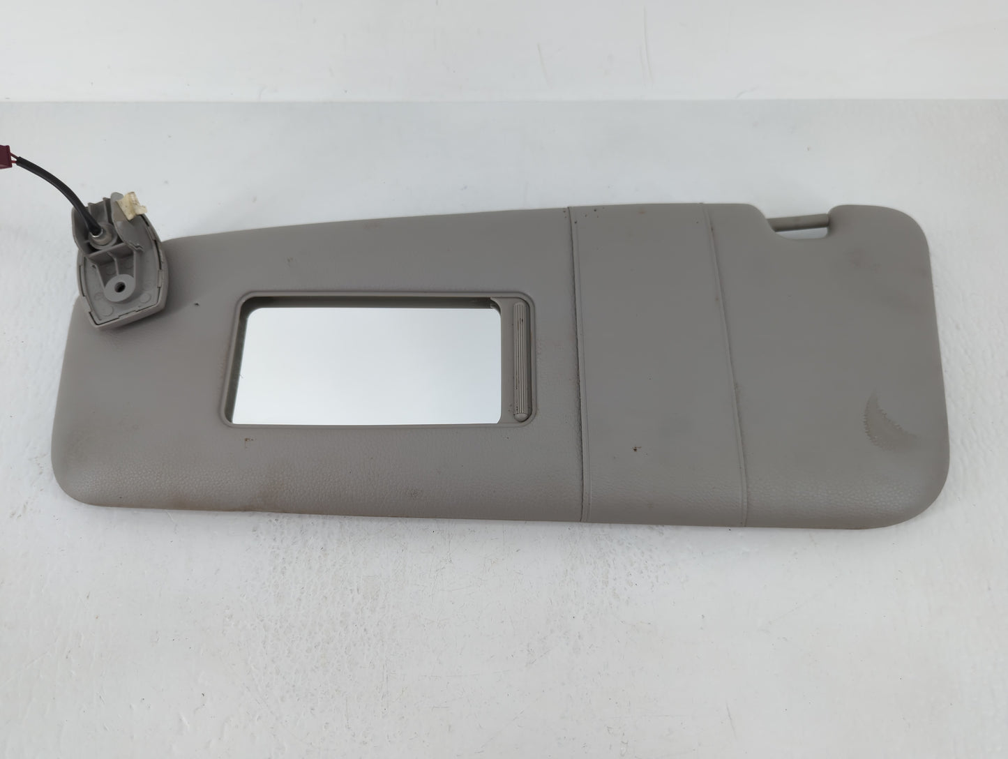 2004-2007 Bmw 530i Sun Visor Shade Replacement Driver Left Mirror Fits Fits 2004 2005 2006 2007 2008 2009 2010 OEM Used Auto