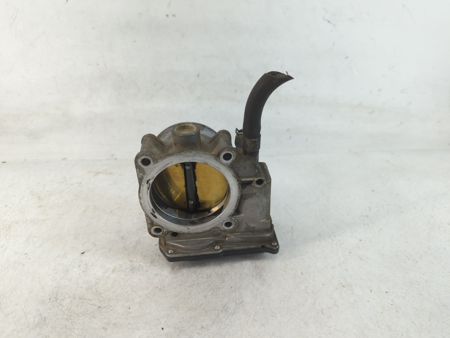 2006-2007 Bmw 530i Throttle Body P/N:16119 7S000 Fits Fits 2006 2007 2008 OEM Used Auto Parts - Oemusedautoparts1.com