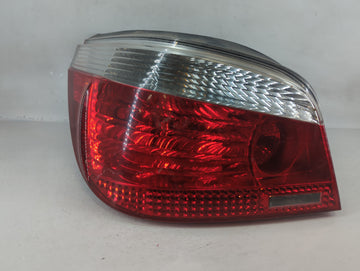 2004-2007 Bmw 530i Tail Light Assembly Passenger Right OEM P/N:7 165 739 Fits Fits 2004 2005 2006 2007 OEM Used Auto Parts -