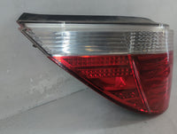 2004-2007 Bmw 530i Tail Light Assembly Passenger Right OEM P/N:7 165 739 Fits Fits 2004 2005 2006 2007 OEM Used Auto Parts -