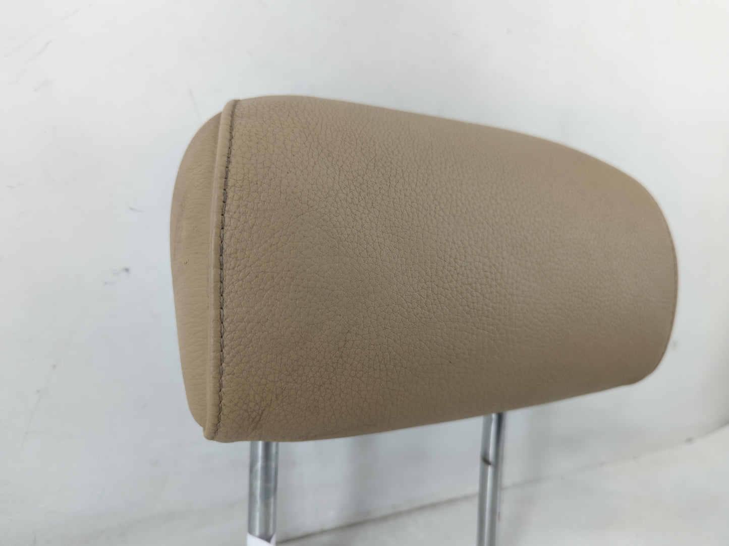 2006 Bmw 530i Headrest Head Rest Front Driver Passenger Seat Fits OEM Used Auto Parts - Oemusedautoparts1.com