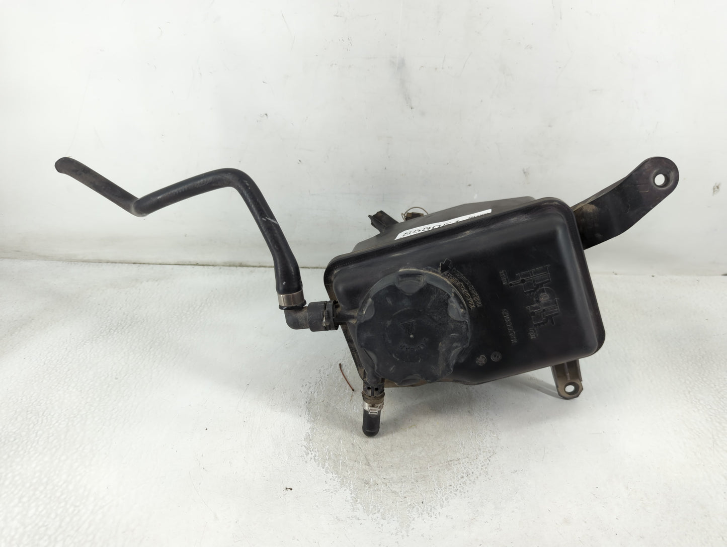 2004-2007 Bmw 530i Windshield Washer Fluid Reservoir Bottle Oem - Oemusedautoparts1.com