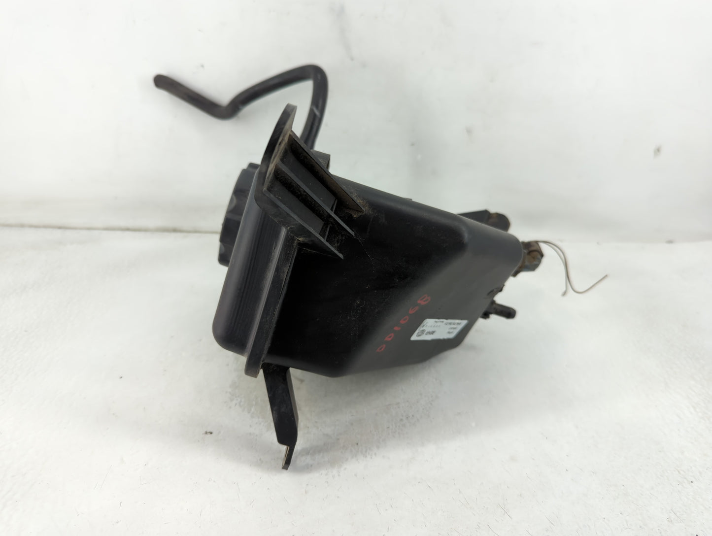 2004-2007 Bmw 530i Windshield Washer Fluid Reservoir Bottle Oem - Oemusedautoparts1.com
